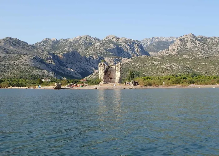 Апартаменты In Starigrad-paklenica 6819 Стариград-Пакленица